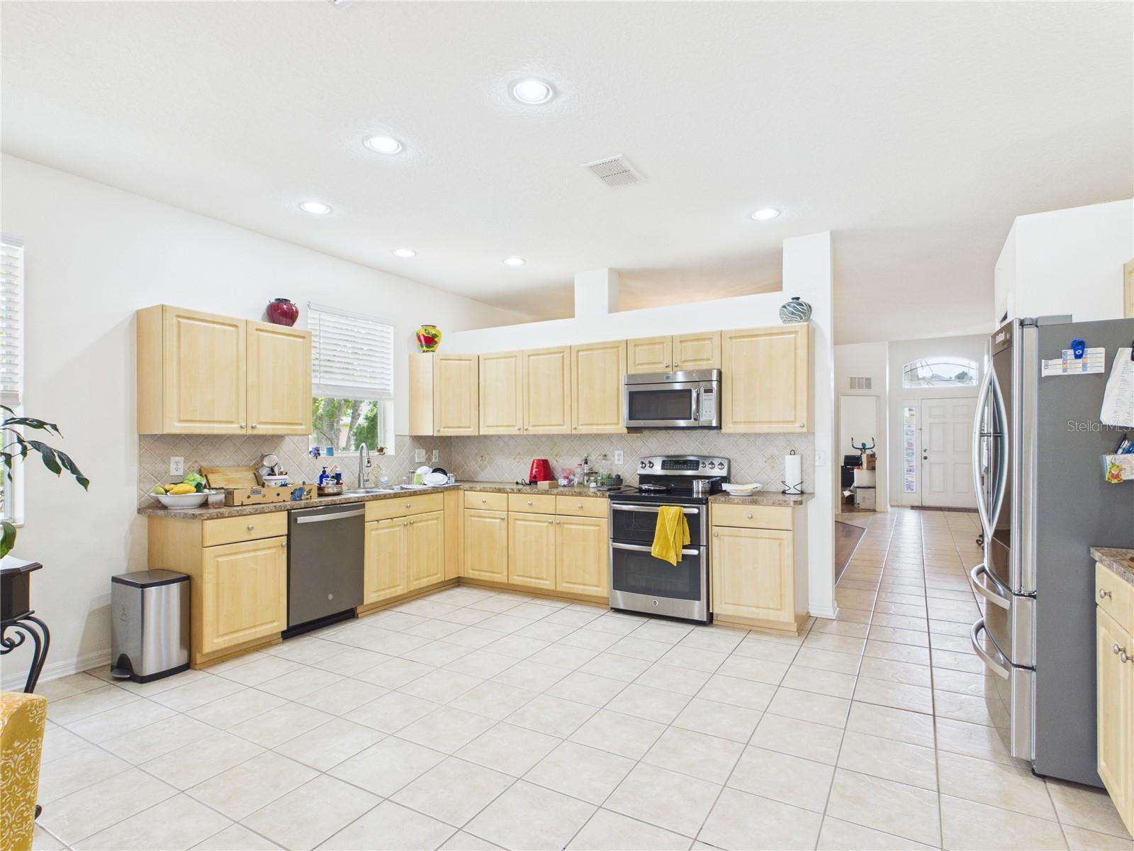 Image 8 of 52 For 17353 Lawn Orchid Loop