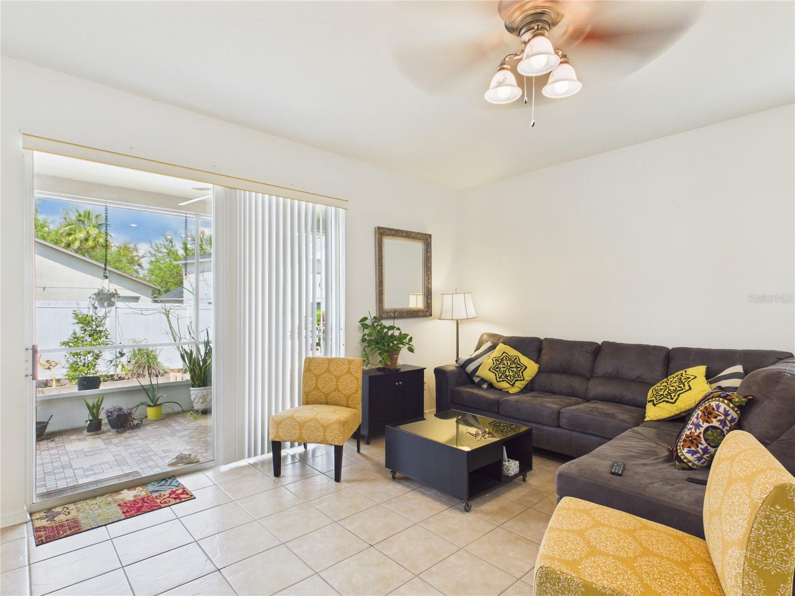 Image 9 of 52 For 17353 Lawn Orchid Loop