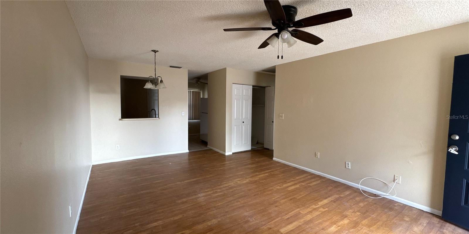 Image 10 of 21 For 12329 Park Boulevard 1