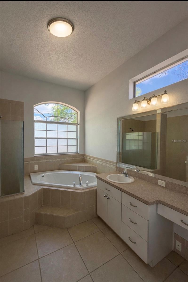 Image 12 of 20 For 9460 Hayward Road