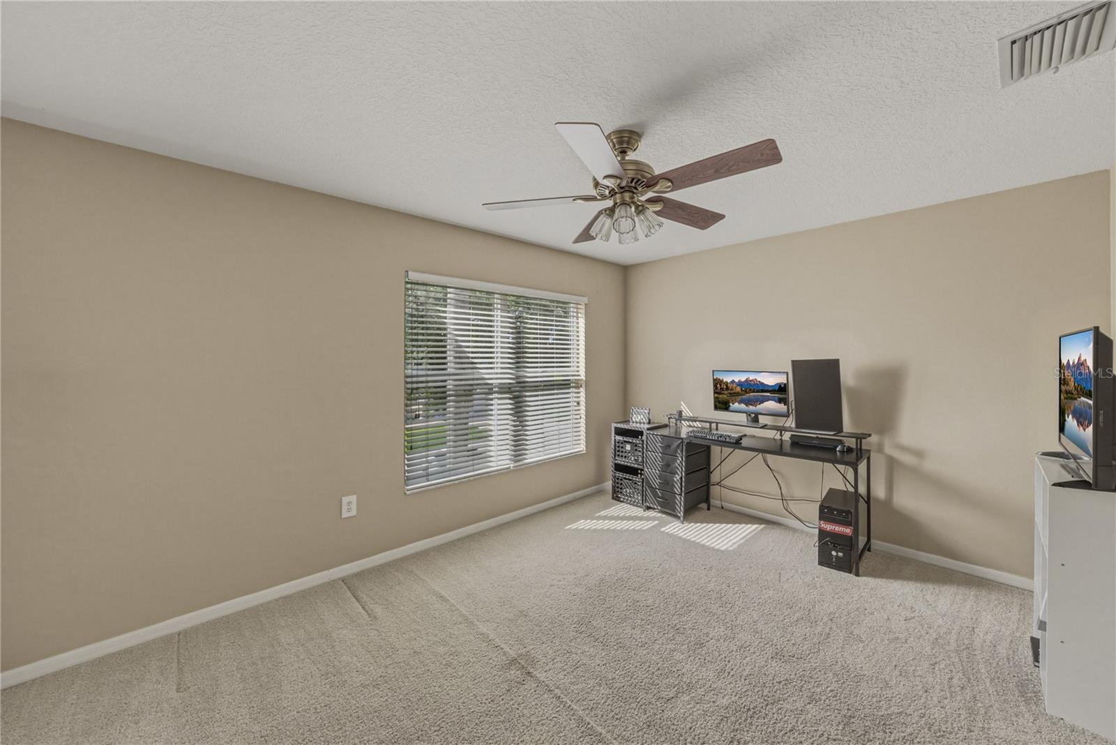 Image 46 of 86 For 5104 Whispering Leaf Trail