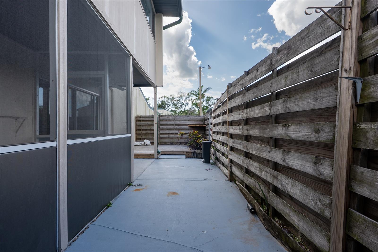 Image 25 of 29 For 6860 Whitman Court 32b