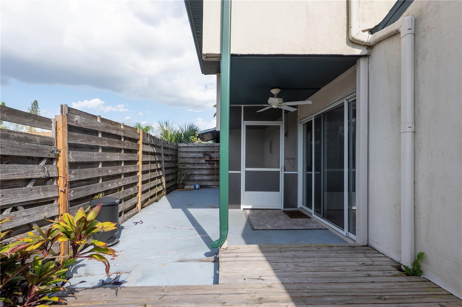 Image 28 of 29 For 6860 Whitman Court 32b