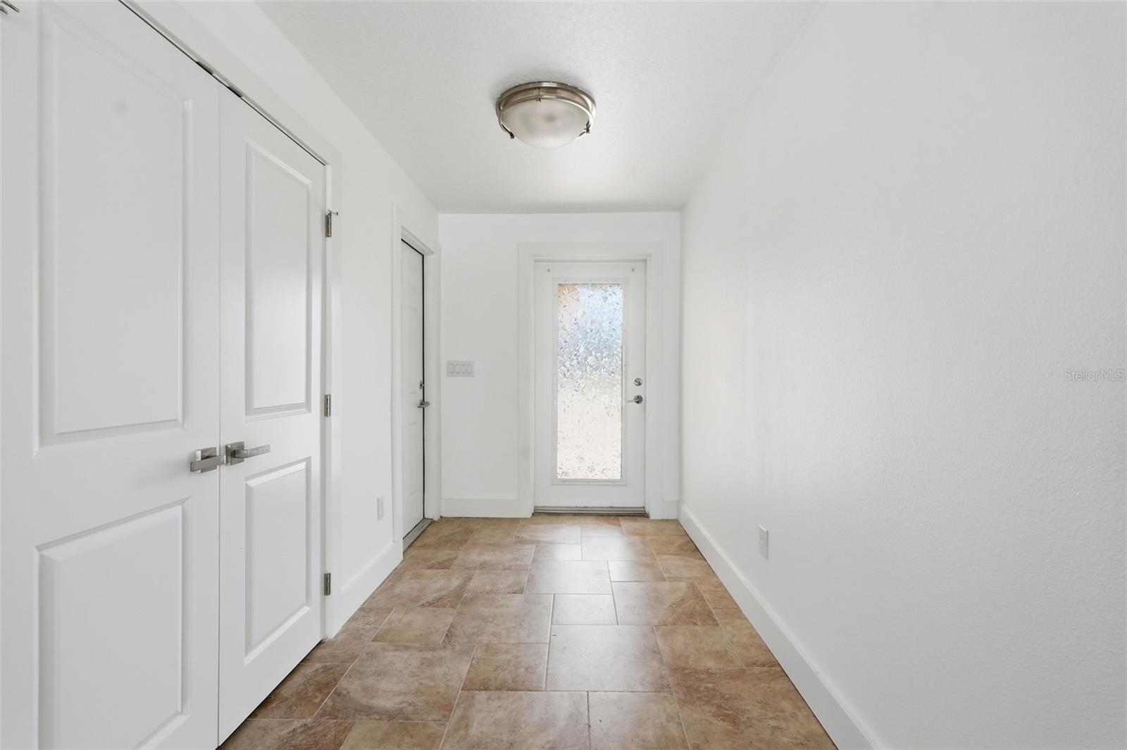 Image 19 of 52 For 711 64th Avenue