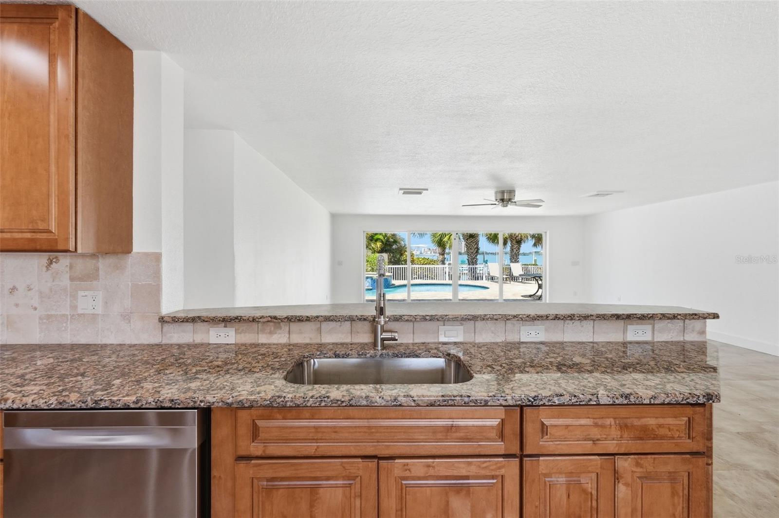 Image 22 of 52 For 711 64th Avenue