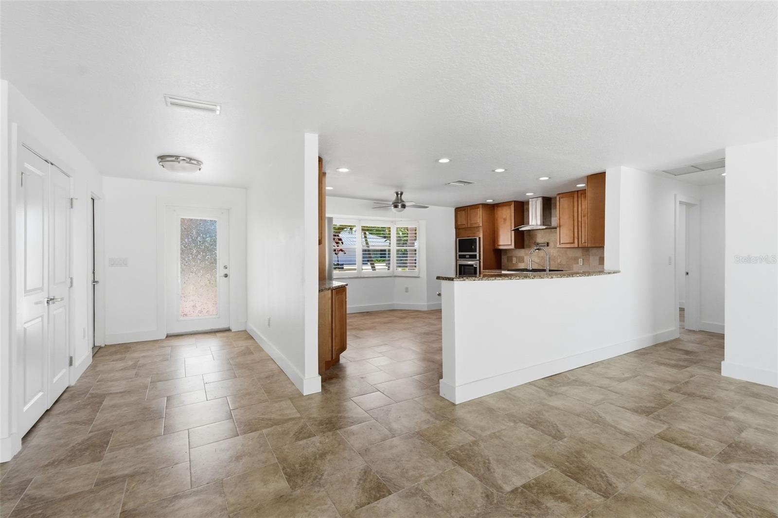 Image 27 of 52 For 711 64th Avenue