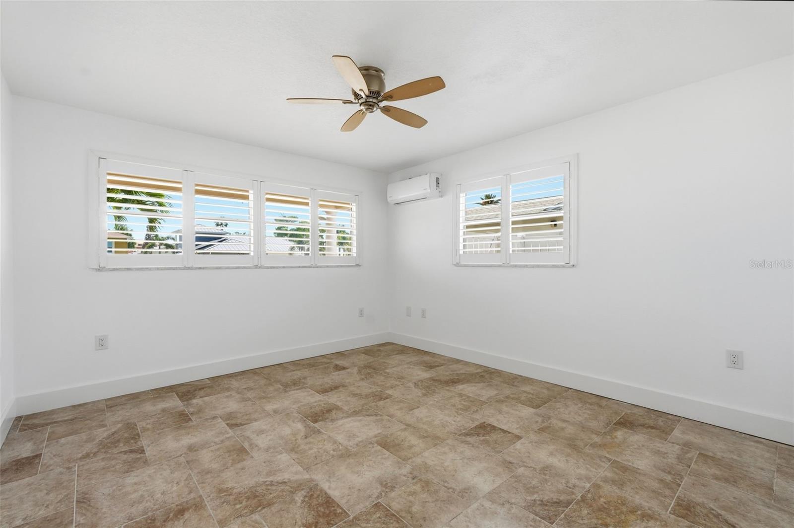 Image 35 of 52 For 711 64th Avenue