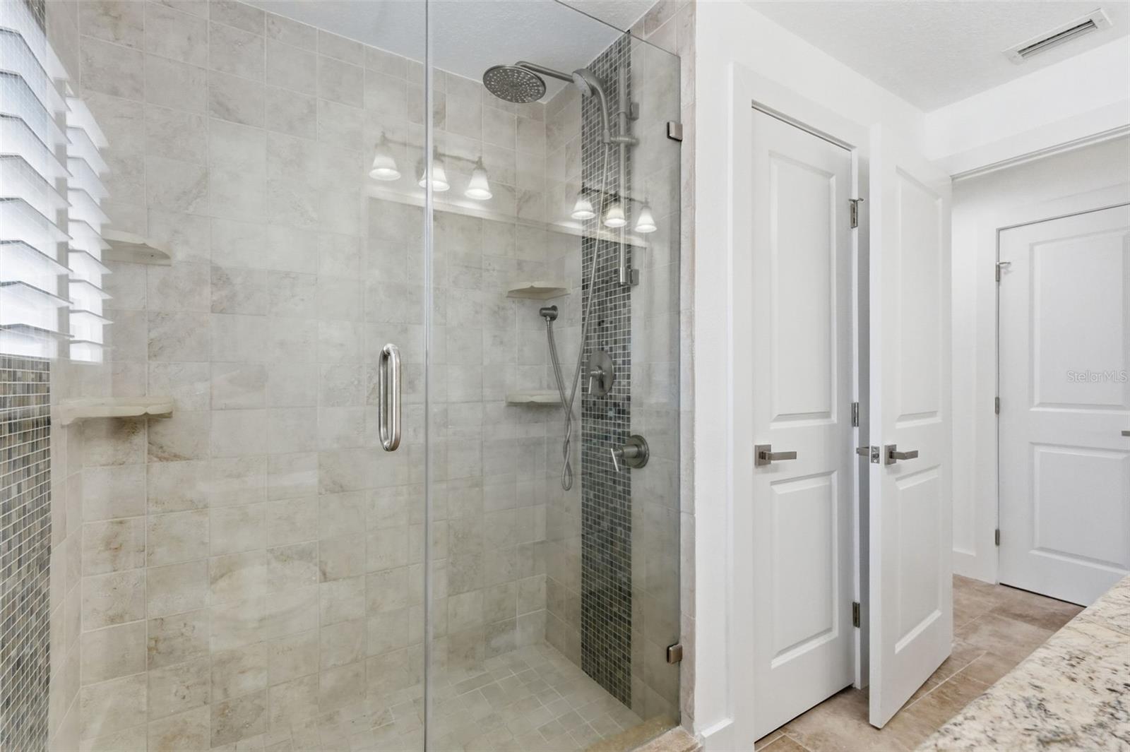 Image 37 of 52 For 711 64th Avenue