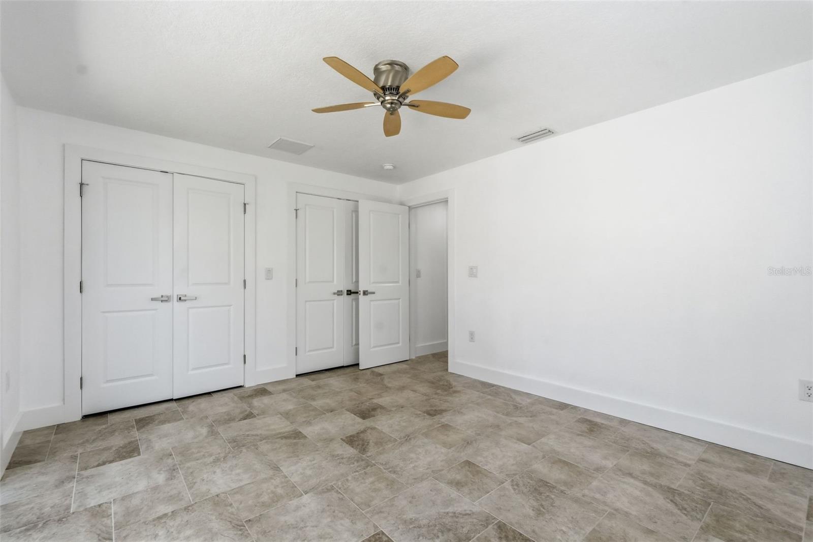 Image 40 of 52 For 711 64th Avenue