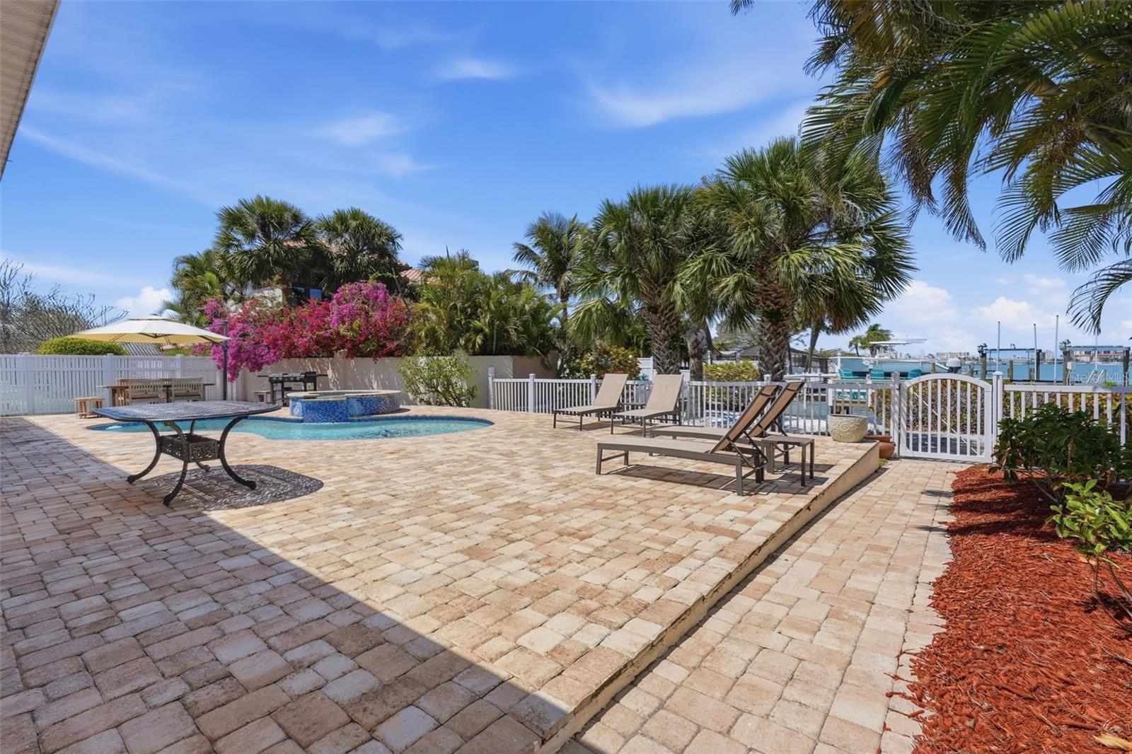 Image 43 of 52 For 711 64th Avenue