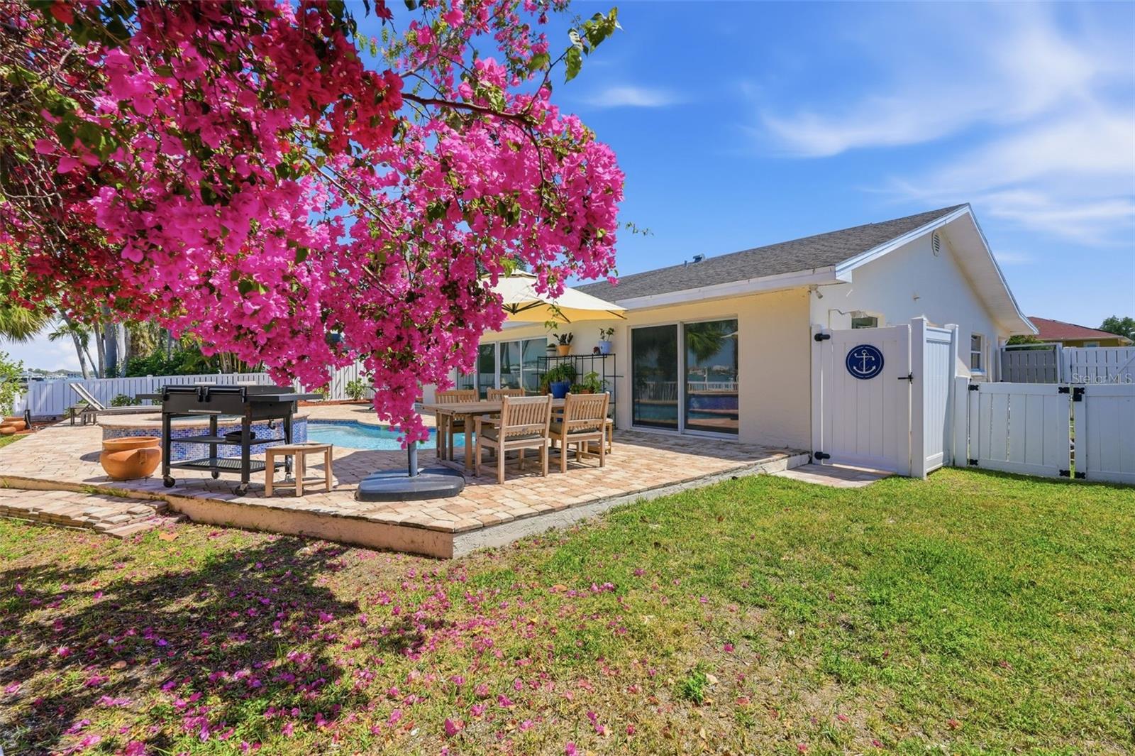 Image 44 of 52 For 711 64th Avenue