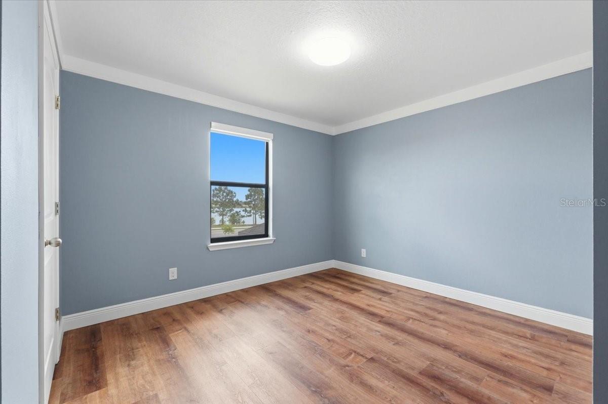 Image 25 of 41 For 6431 Como Place