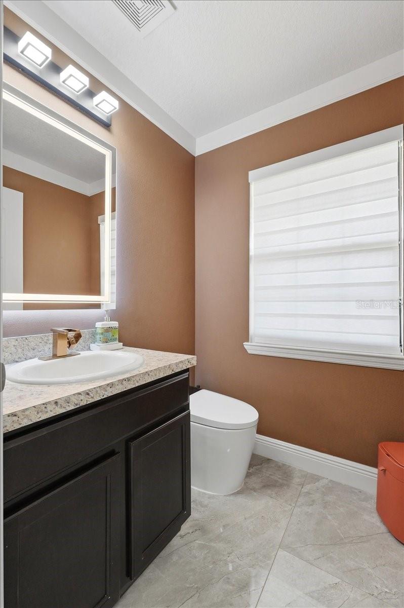 Image 30 of 41 For 6431 Como Place