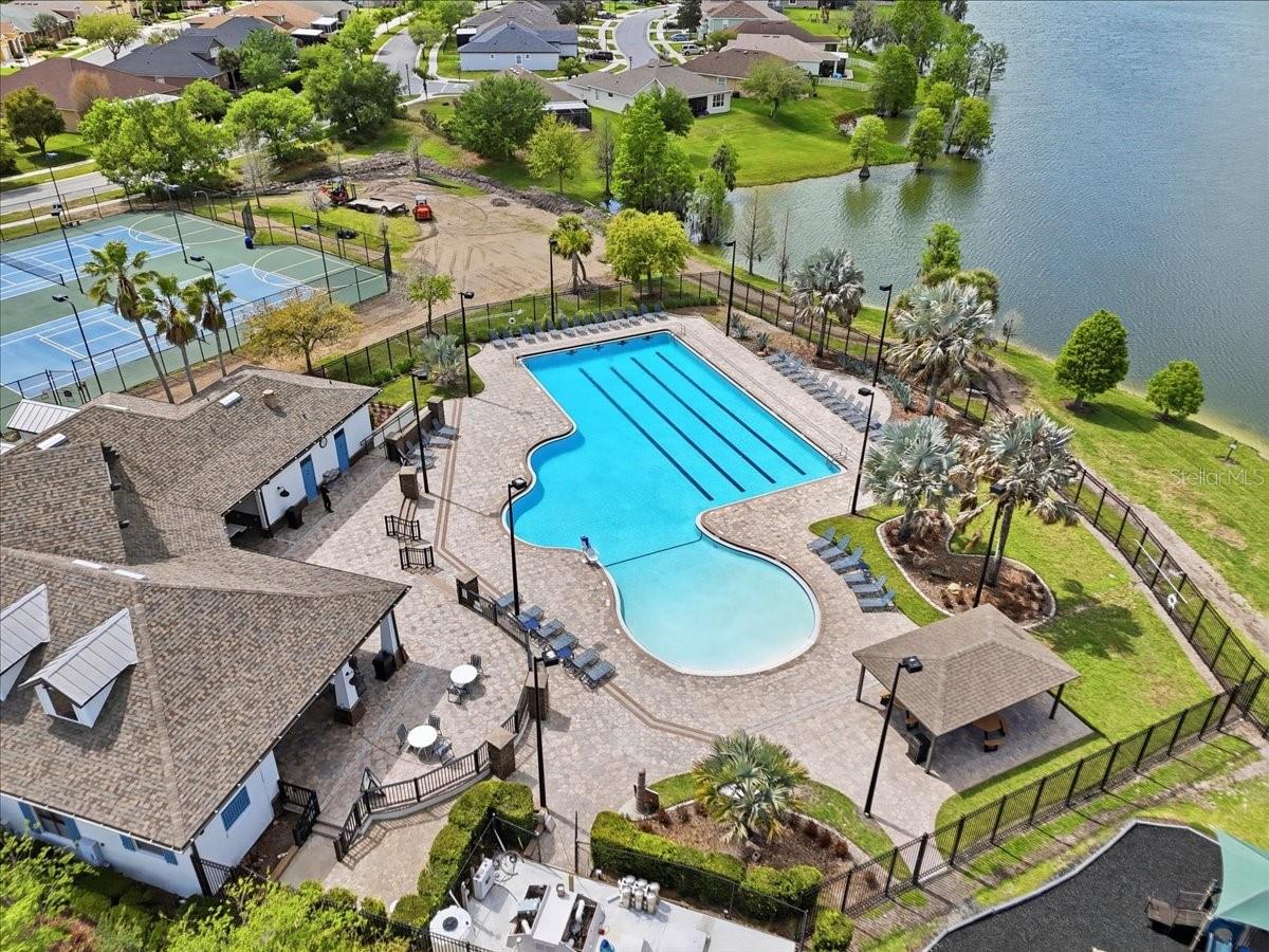 Image 33 of 41 For 6431 Como Place