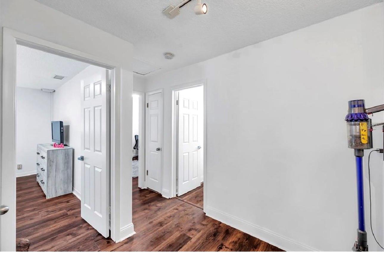 Image 15 of 34 For 2873 Sarah Drive