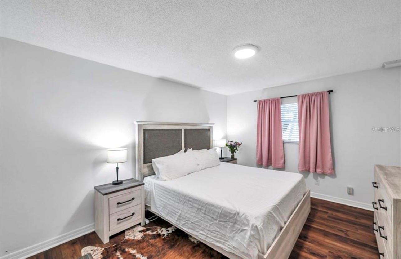 Image 16 of 34 For 2873 Sarah Drive