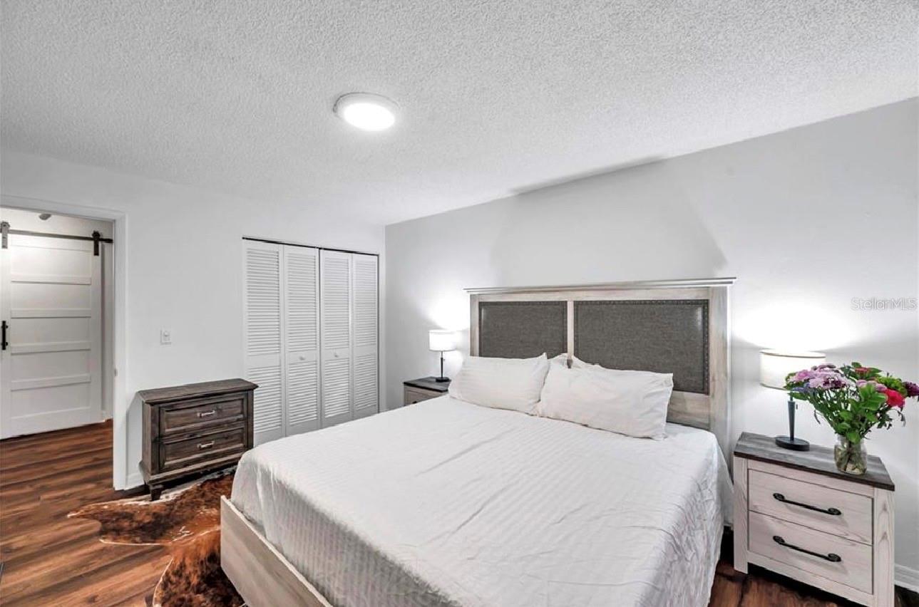 Image 17 of 34 For 2873 Sarah Drive