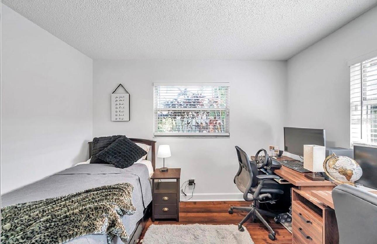 Image 20 of 34 For 2873 Sarah Drive