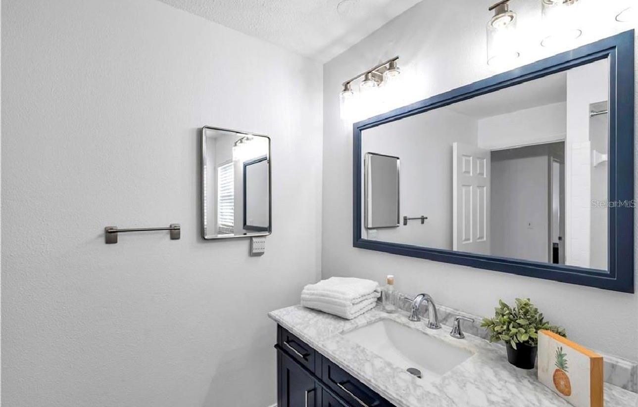 Image 22 of 34 For 2873 Sarah Drive