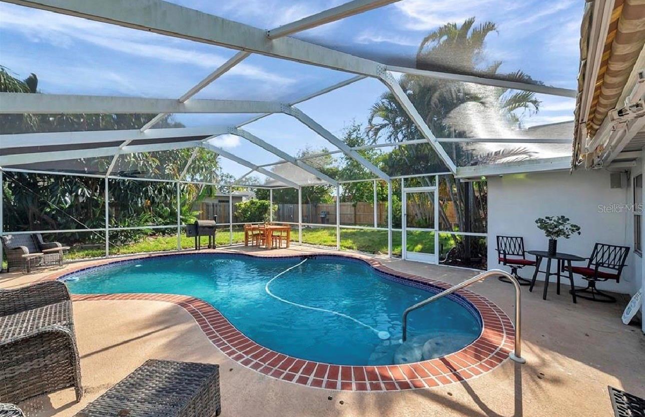 Image 30 of 34 For 2873 Sarah Drive