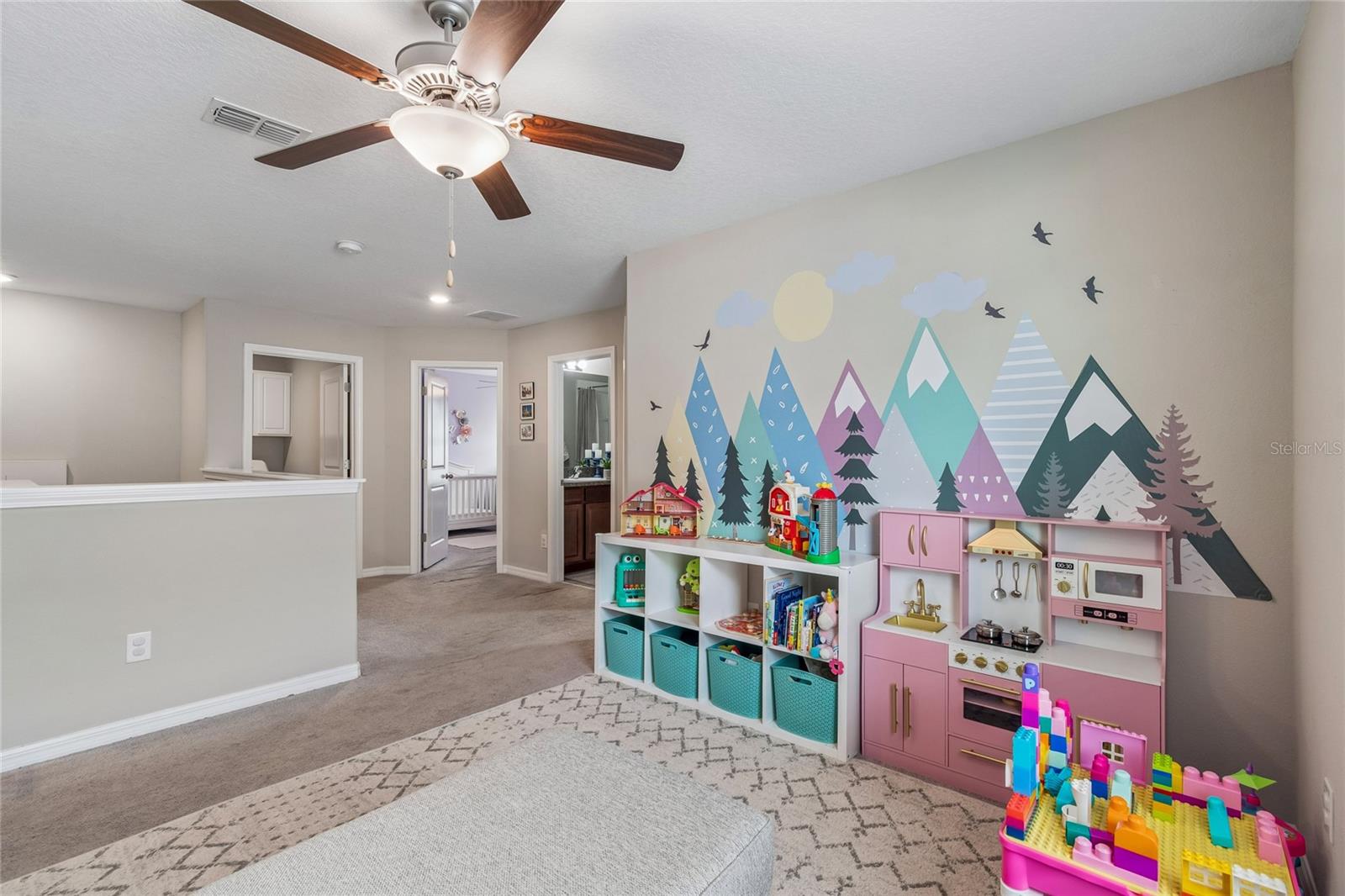 Image 12 of 51 For 8955 Shadyside Lane