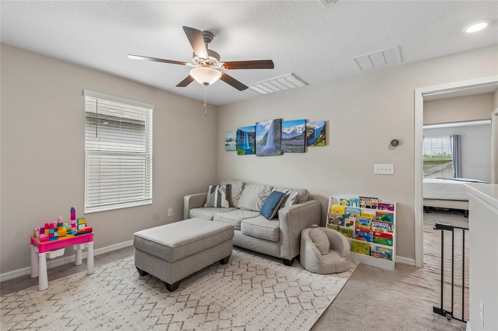 Image 14 of 51 For 8955 Shadyside Lane