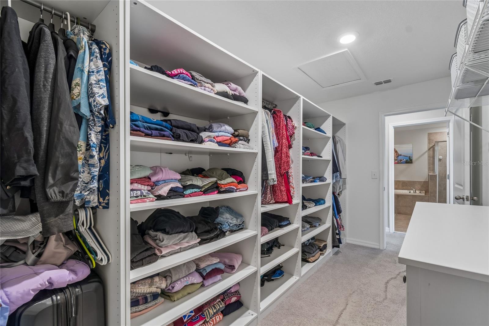 Image 18 of 51 For 8955 Shadyside Lane