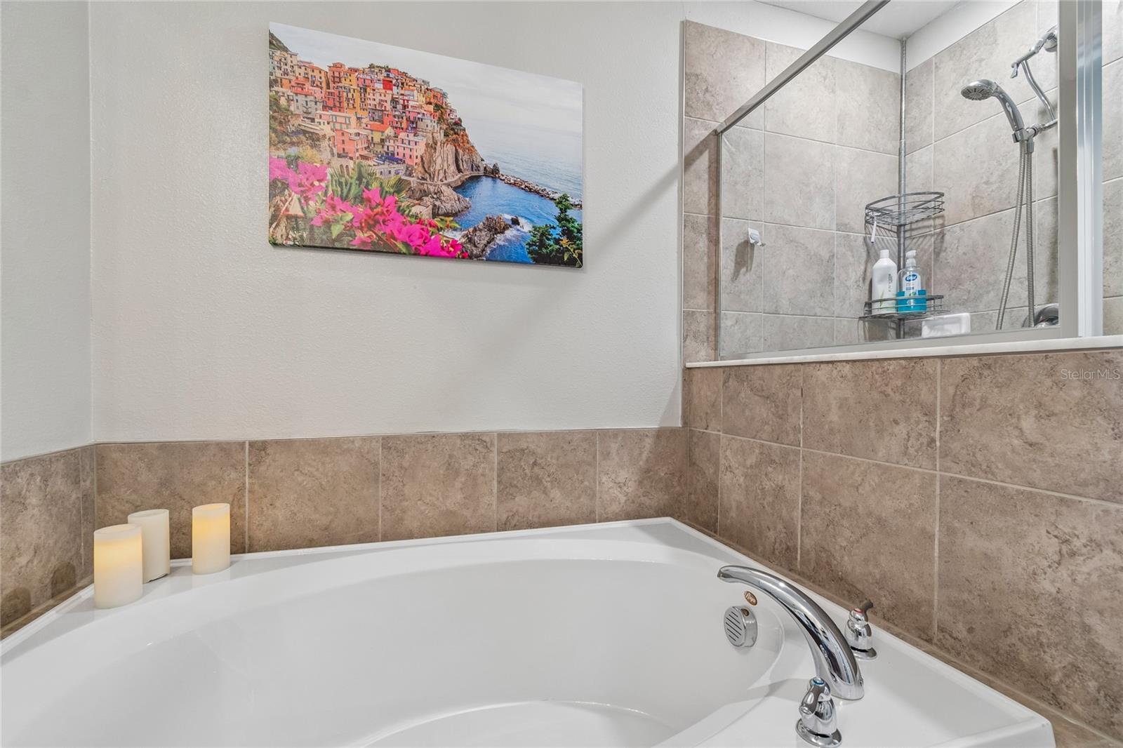 Image 22 of 51 For 8955 Shadyside Lane