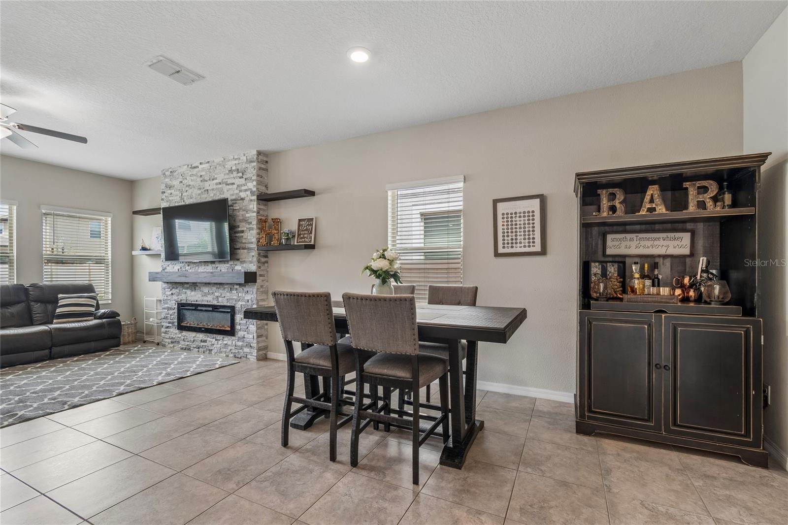 Image 3 of 51 For 8955 Shadyside Lane