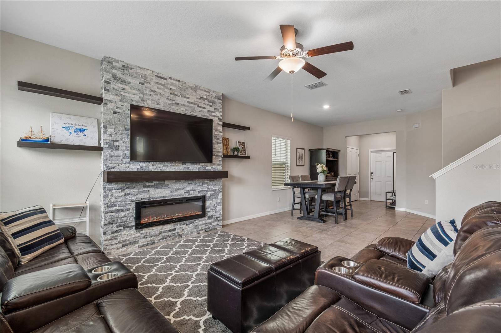 Image 5 of 51 For 8955 Shadyside Lane