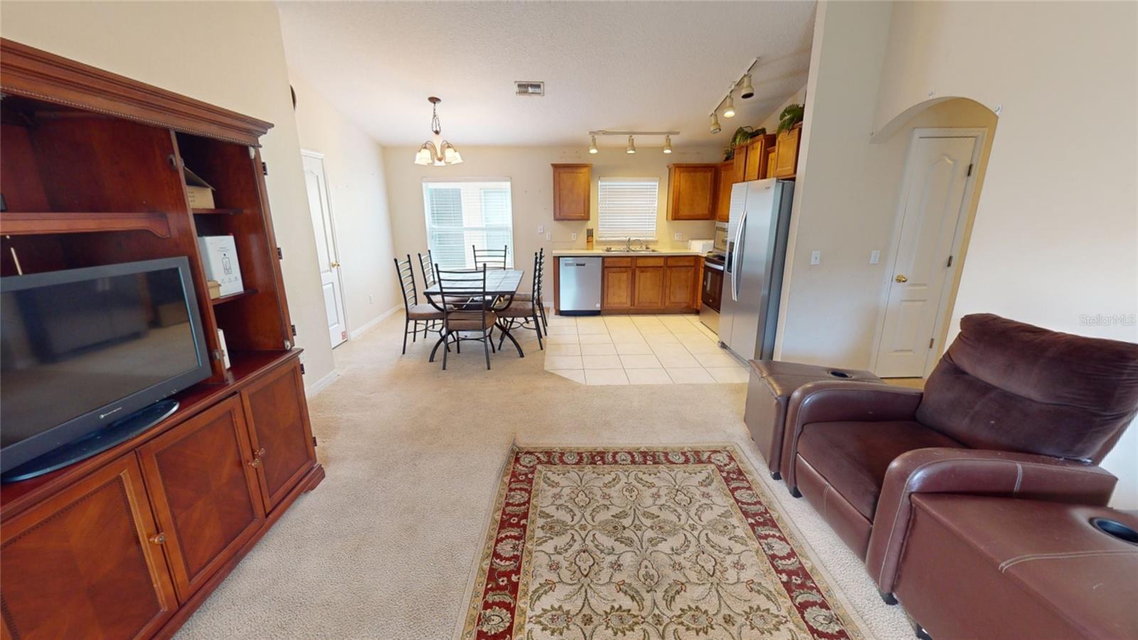 Image 3 of 27 For 357 Earlmont Place