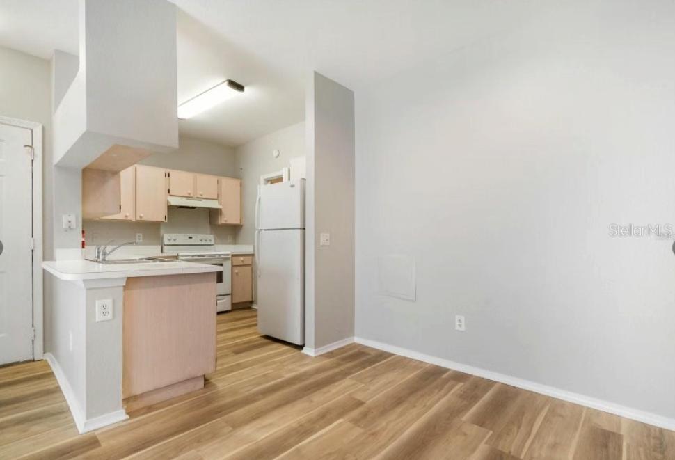 Image 3 of 9 For 13015 Sanctuary Cove Dr  204