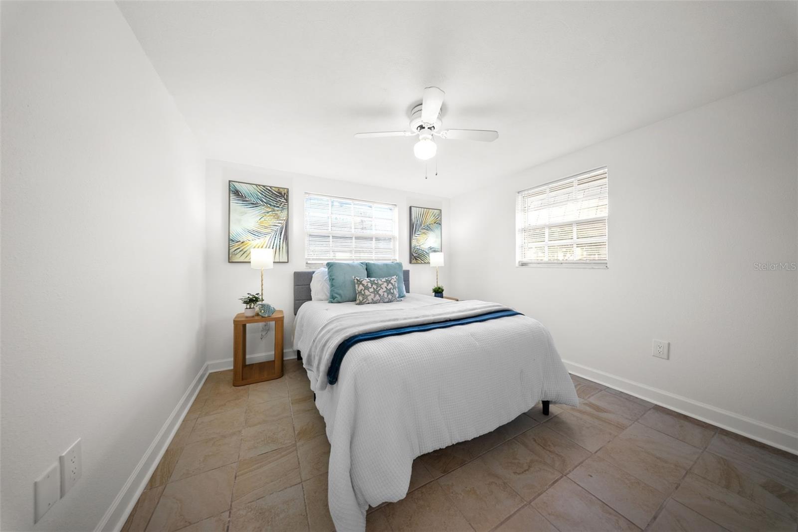 Image 11 of 47 For 4129 Stratford Drive 4129