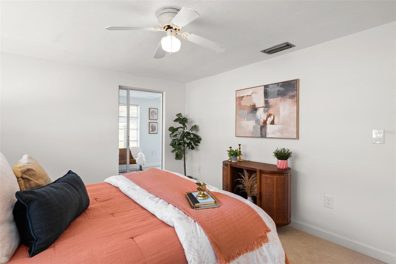 Image 19 of 47 For 4129 Stratford Drive 4129