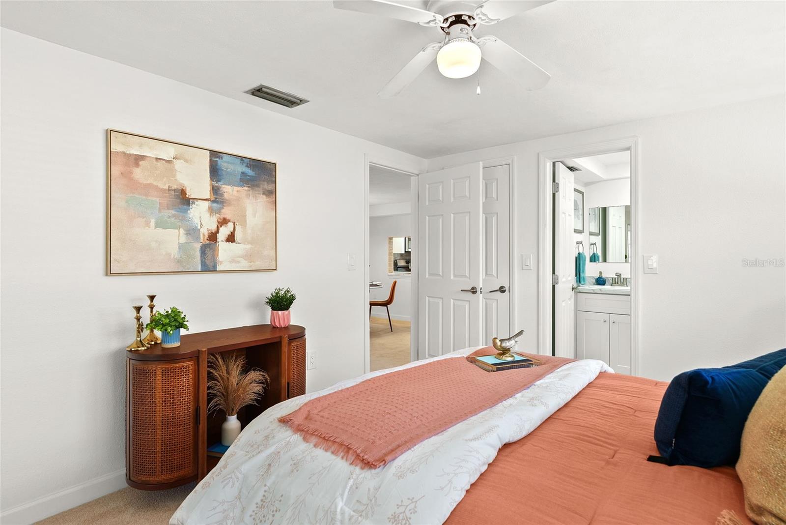 Image 20 of 47 For 4129 Stratford Drive 4129