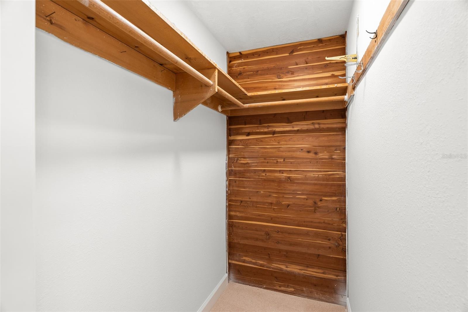 Image 23 of 47 For 4129 Stratford Drive 4129