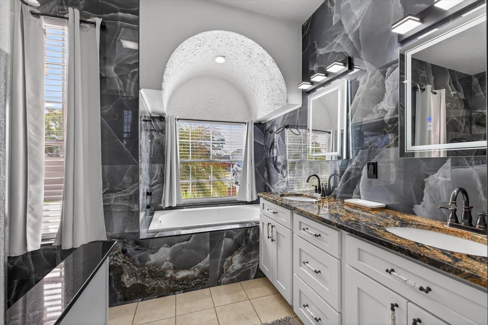 Image 19 of 54 For 4613 Mariner Boulevard