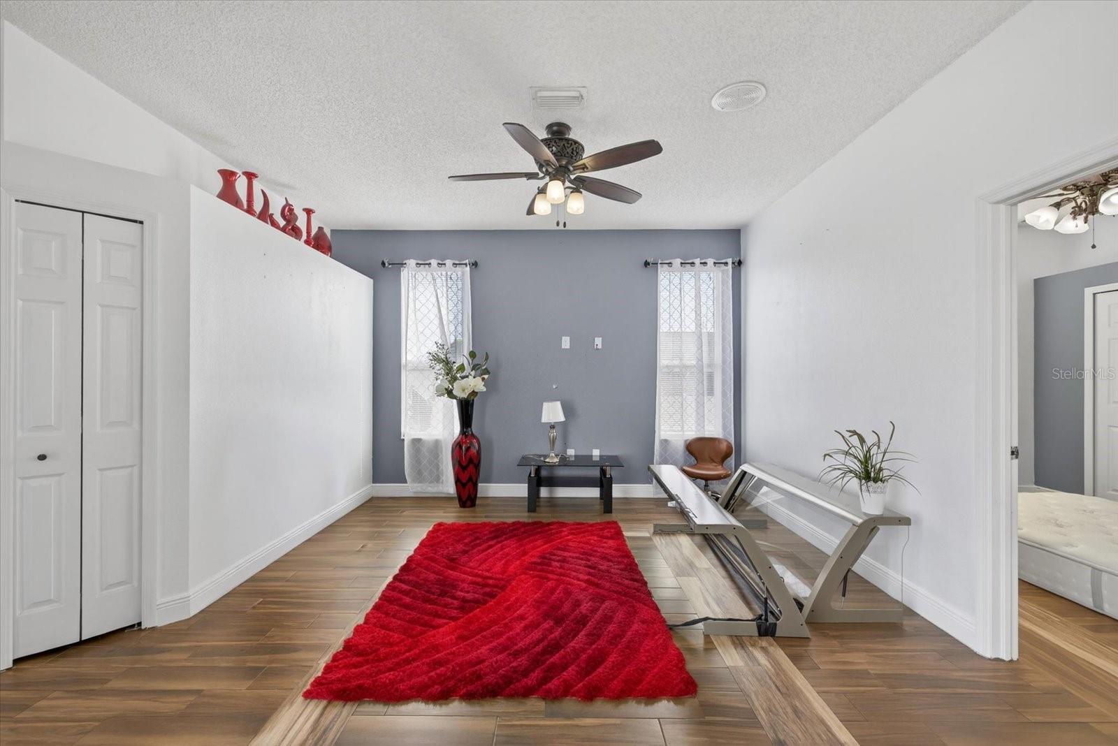 Image 31 of 54 For 4613 Mariner Boulevard