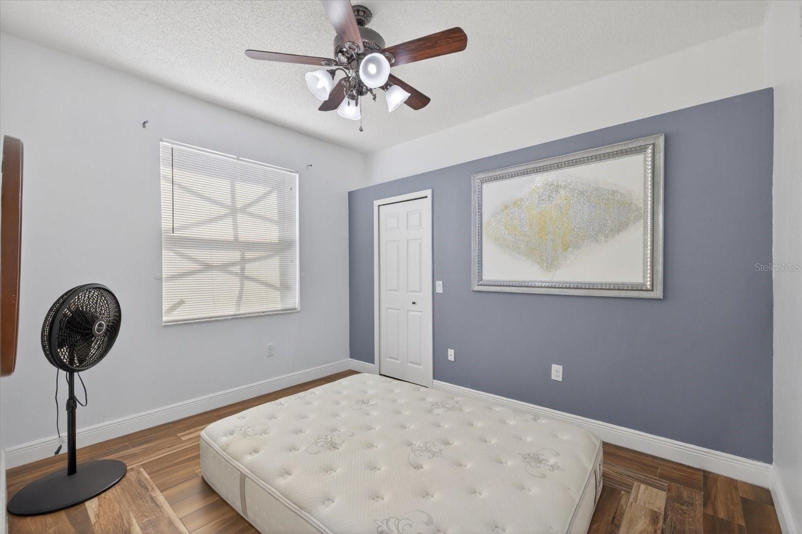 Image 32 of 54 For 4613 Mariner Boulevard