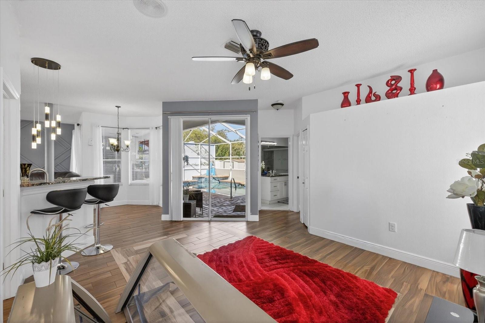 Image 33 of 54 For 4613 Mariner Boulevard