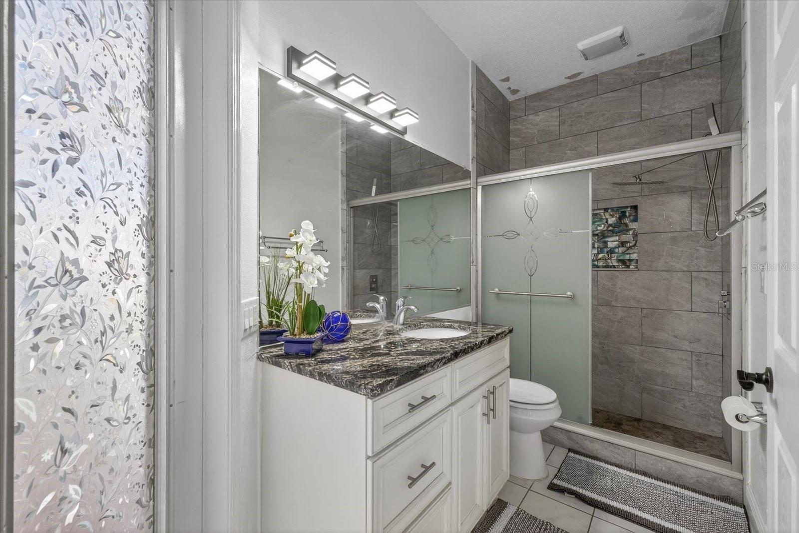 Image 34 of 54 For 4613 Mariner Boulevard