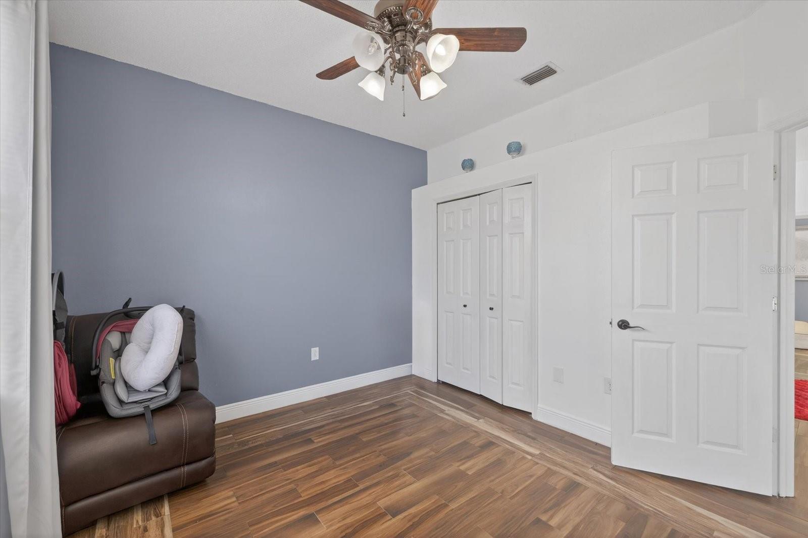 Image 37 of 54 For 4613 Mariner Boulevard