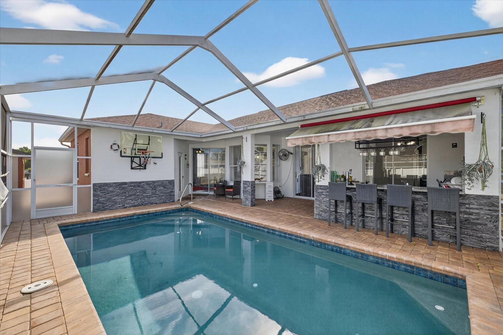 Image 43 of 54 For 4613 Mariner Boulevard