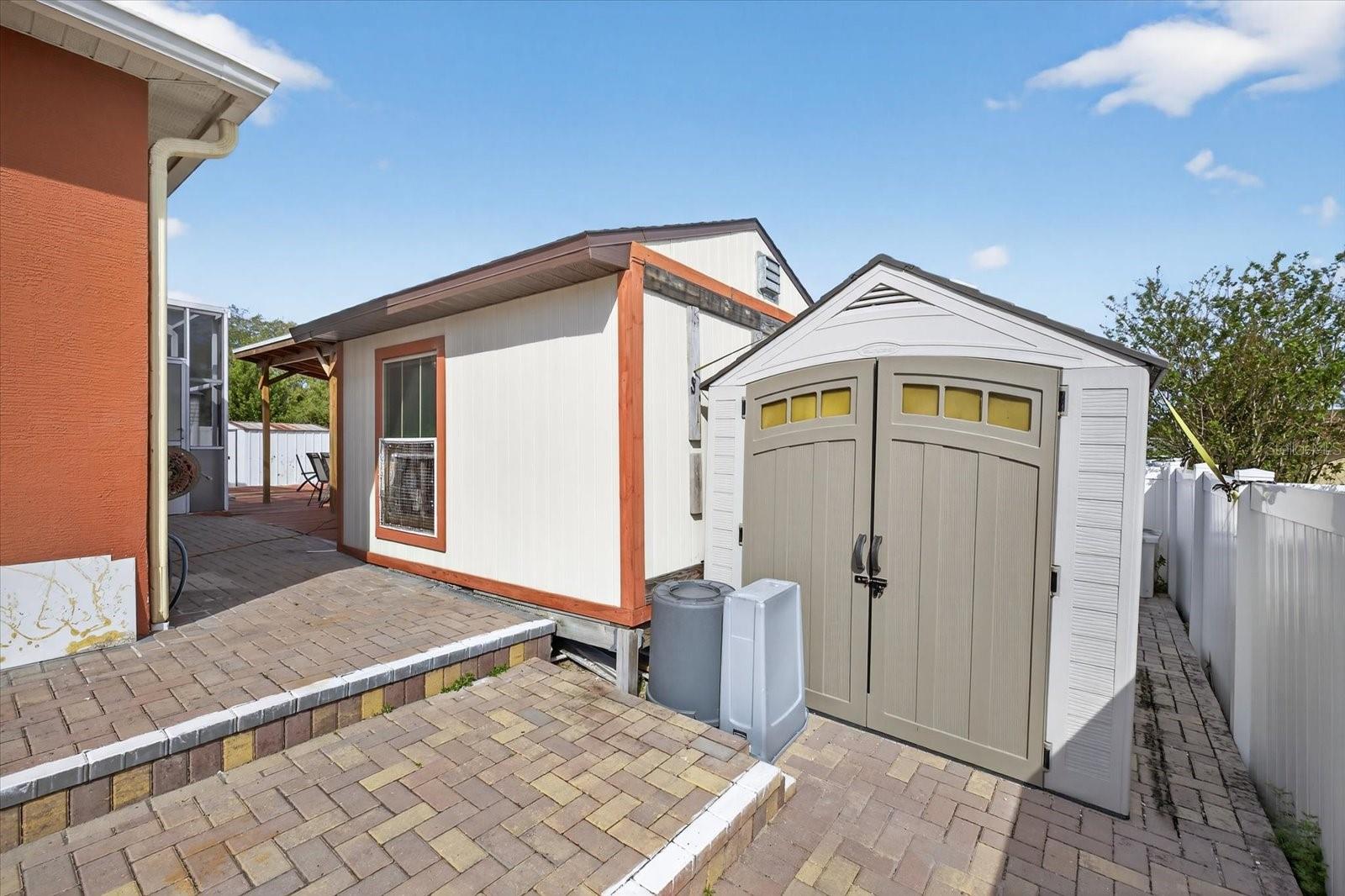 Image 47 of 54 For 4613 Mariner Boulevard