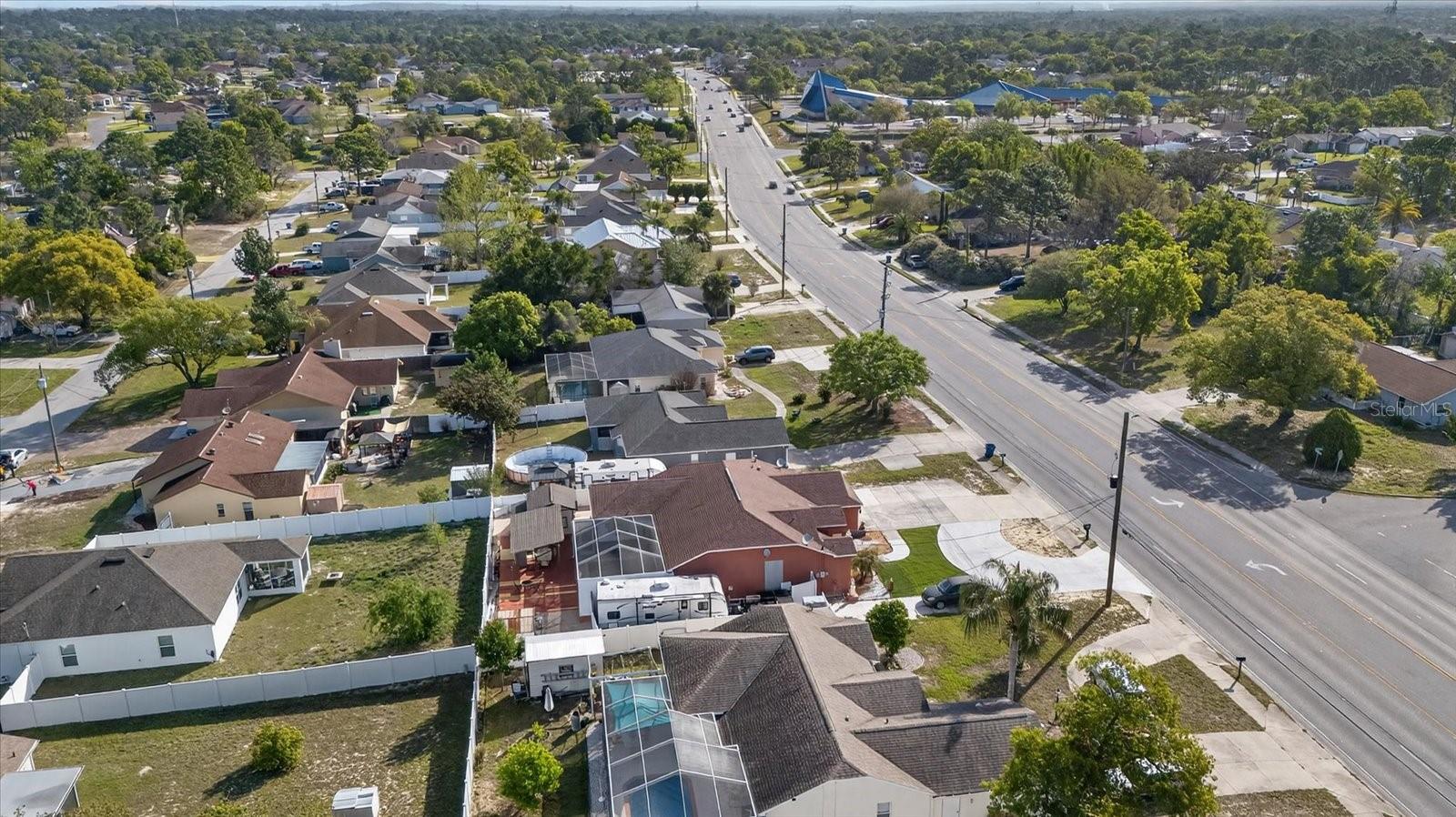 Image 5 of 54 For 4613 Mariner Boulevard