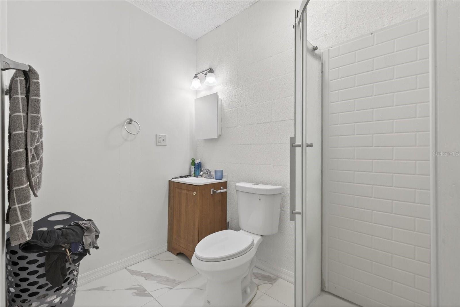 Image 51 of 54 For 4613 Mariner Boulevard