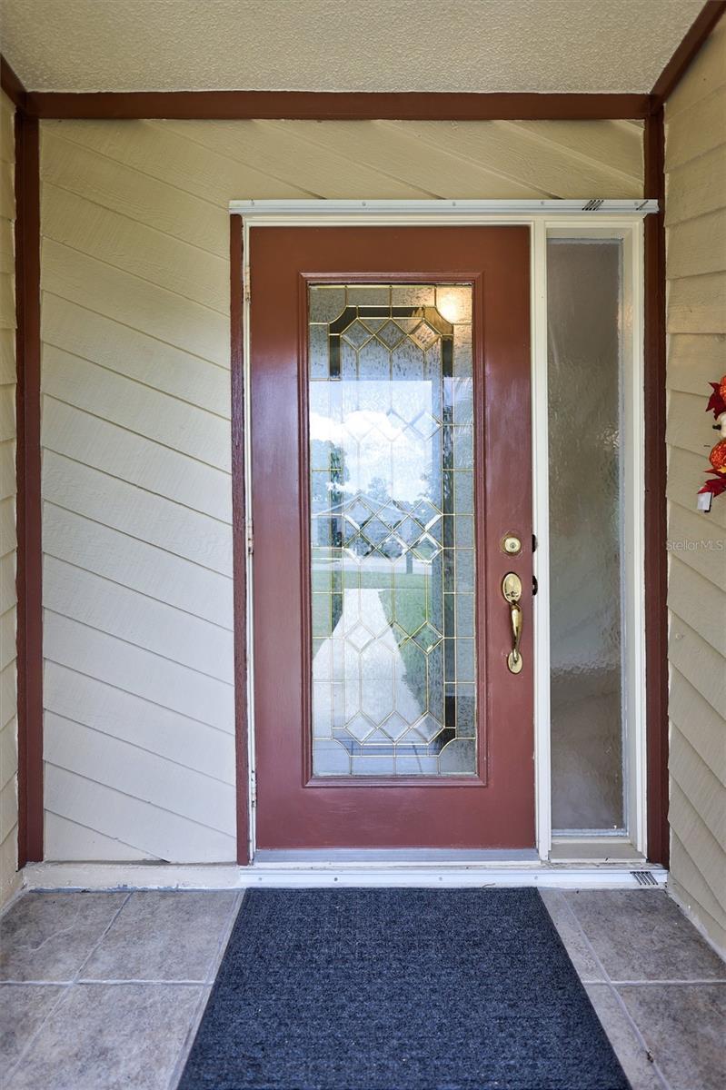 Listing photo id 2 for 1735 Aberdeen Court