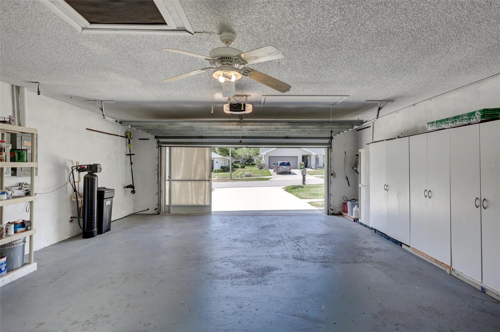 Listing photo id 48 for 1735 Aberdeen Court