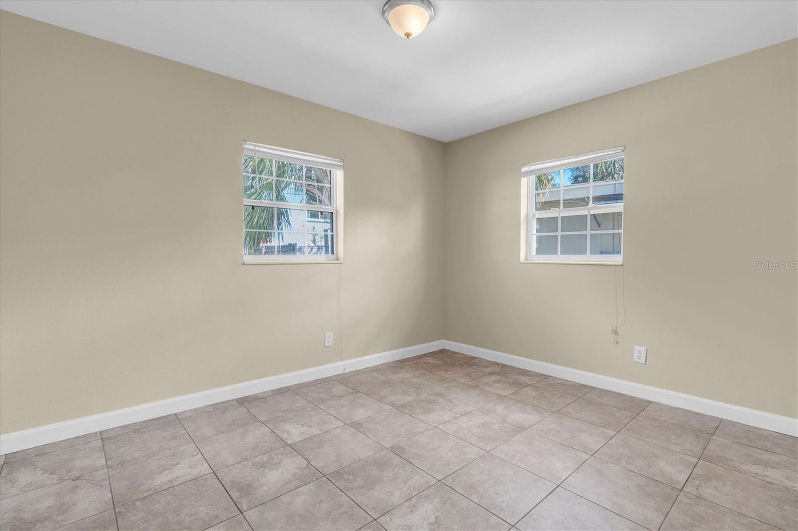 Image 17 of 35 For 333 72nd Avenue