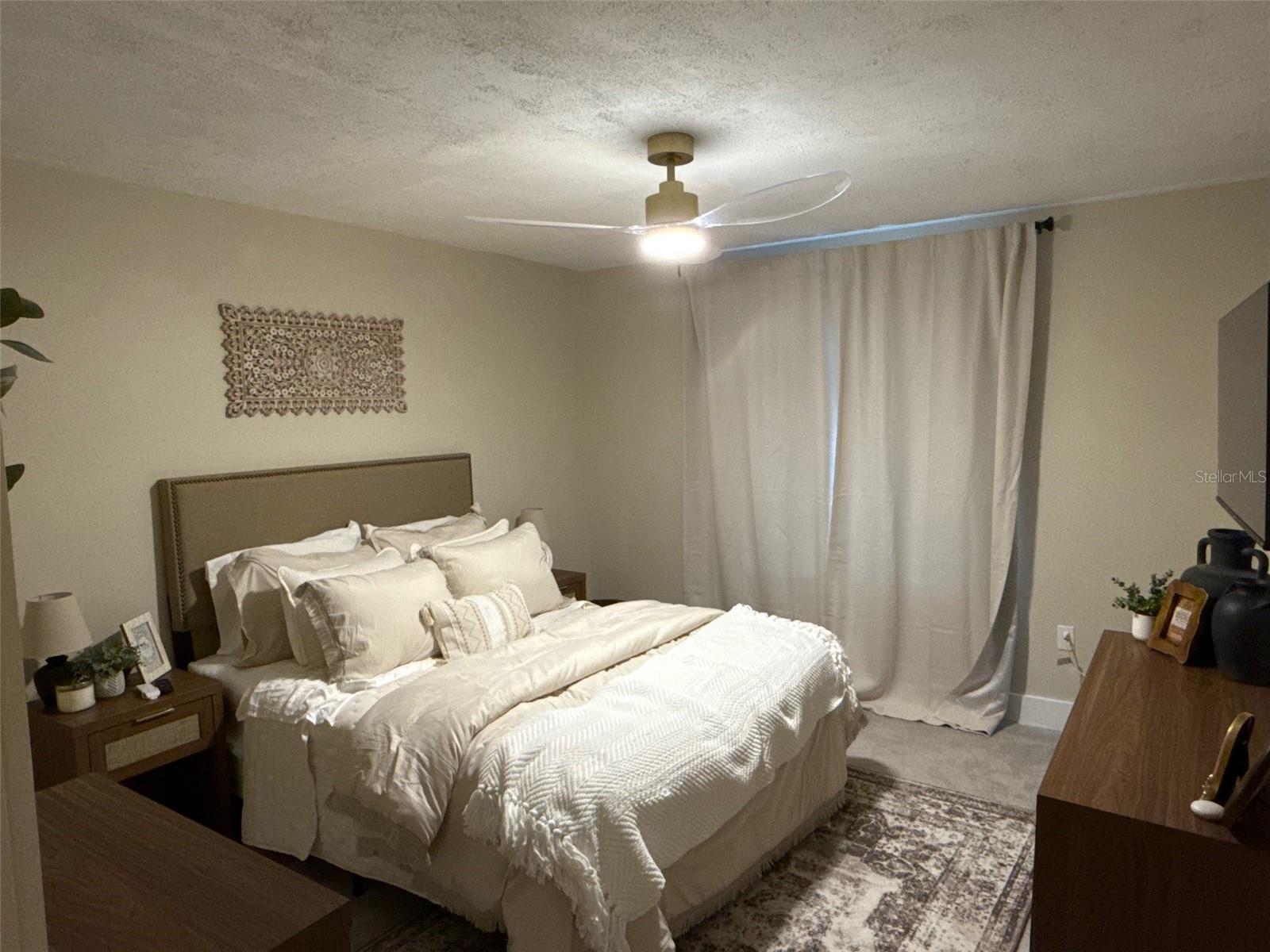 Image 11 of 29 For 6206 Greenleaf Lane